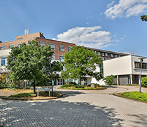 Gebäudeansicht der Lungenklinik-Lostau